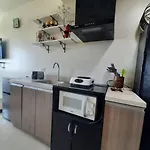 Horizons 101 Studio + Pool + Gym + Netflix