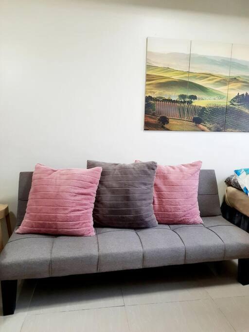 Horizons 101 Studio + Pool + Gym + Netflix Apartment *